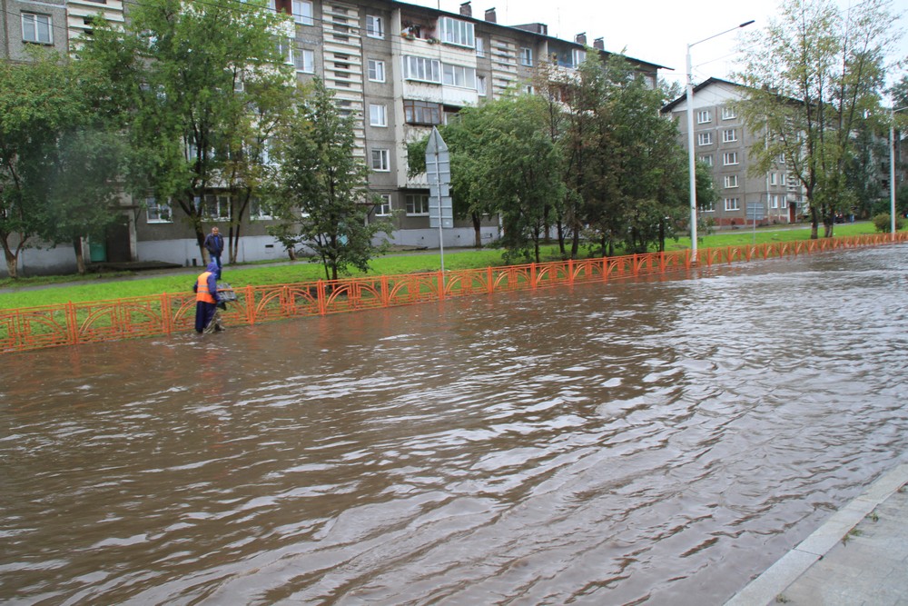 Три дождя иркутск. Иркутск дождь. Иркутск в августе. Обильными осадками. Дождь фото Иркутск.
